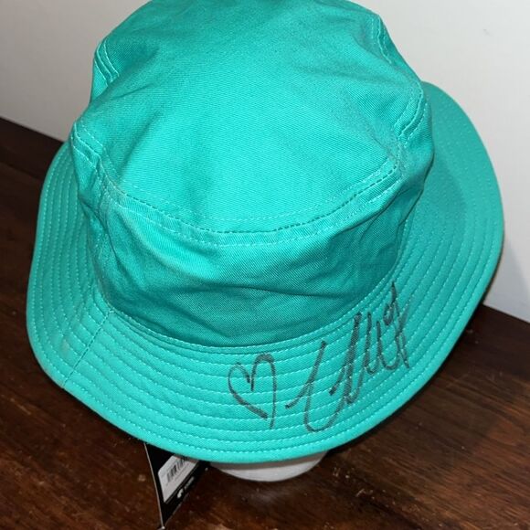 Usain Bolt signed autograph world athletic championships Budapest Hungary 2023 - Picture 2 of 3